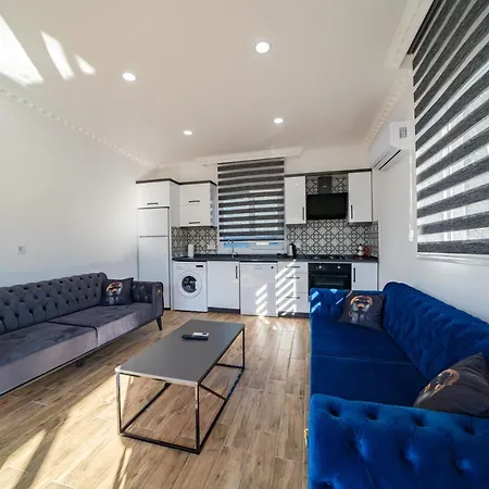 Santana Gocek Willa Göcek