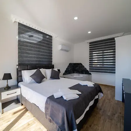 Willa Santana Gocek Göcek